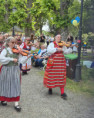 /album/midsommar-2026-foto-martin-nilsson/midsommarafton-pa-hagelby-20260619-113448-krop-jpg/